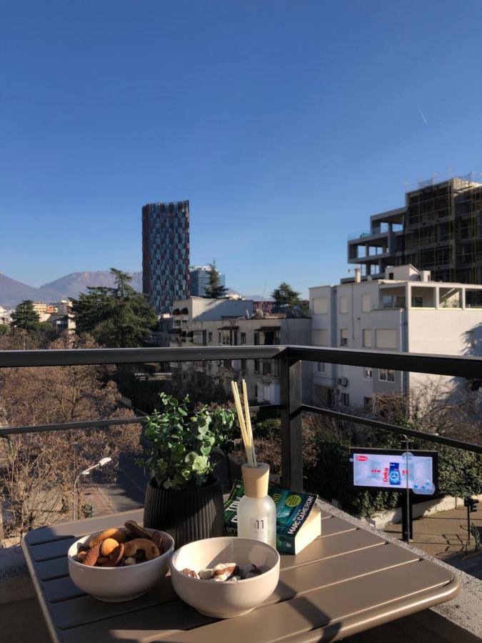 Urban Stay Tirana Deluxe Екстер'єр фото