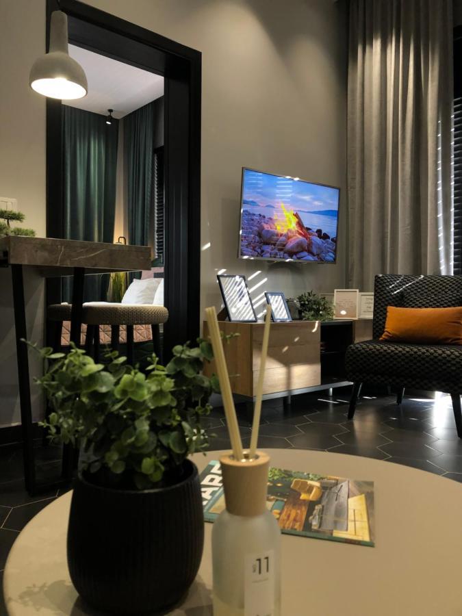Urban Stay Tirana Deluxe Екстер'єр фото