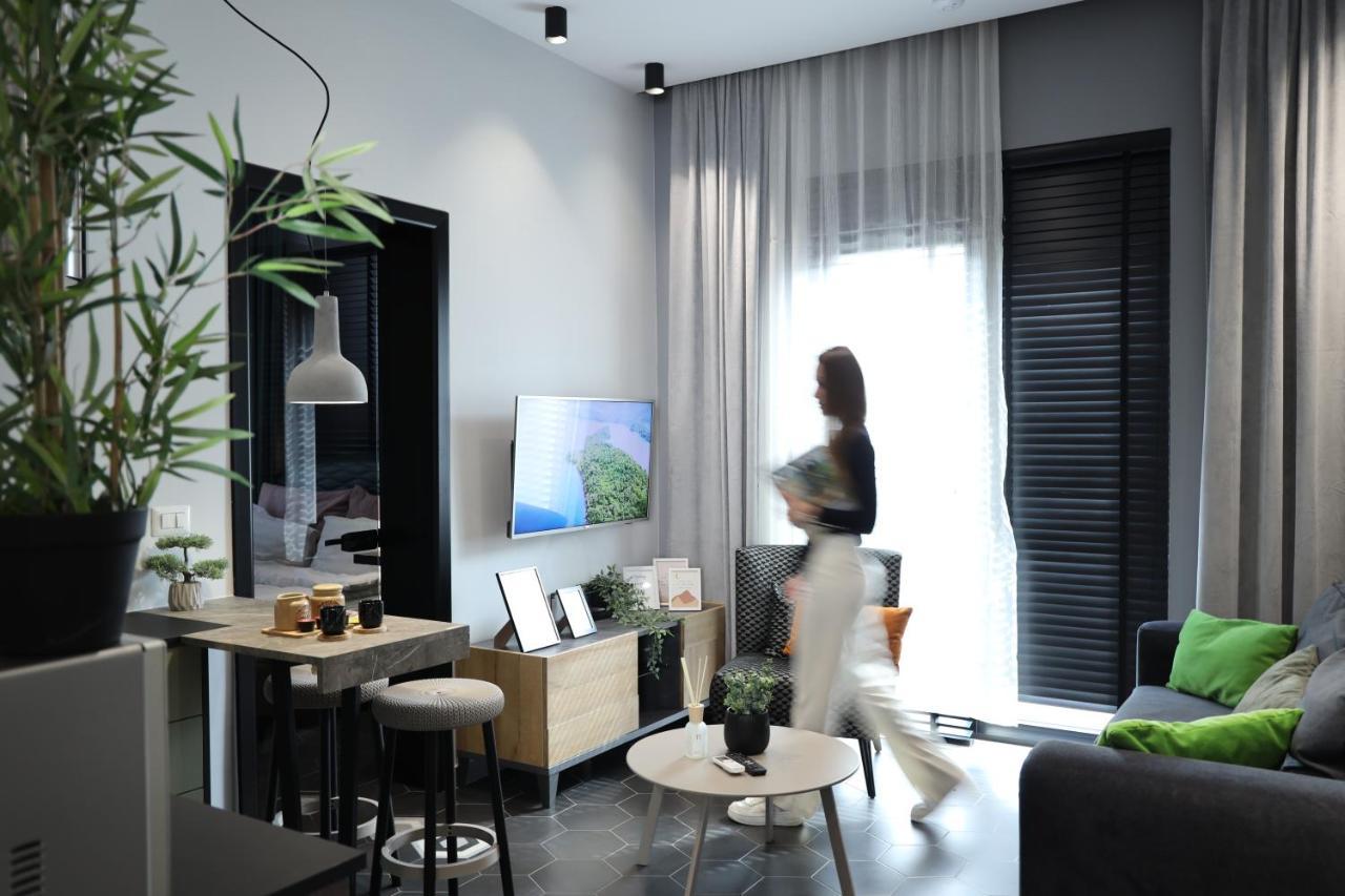 Urban Stay Tirana Deluxe Екстер'єр фото