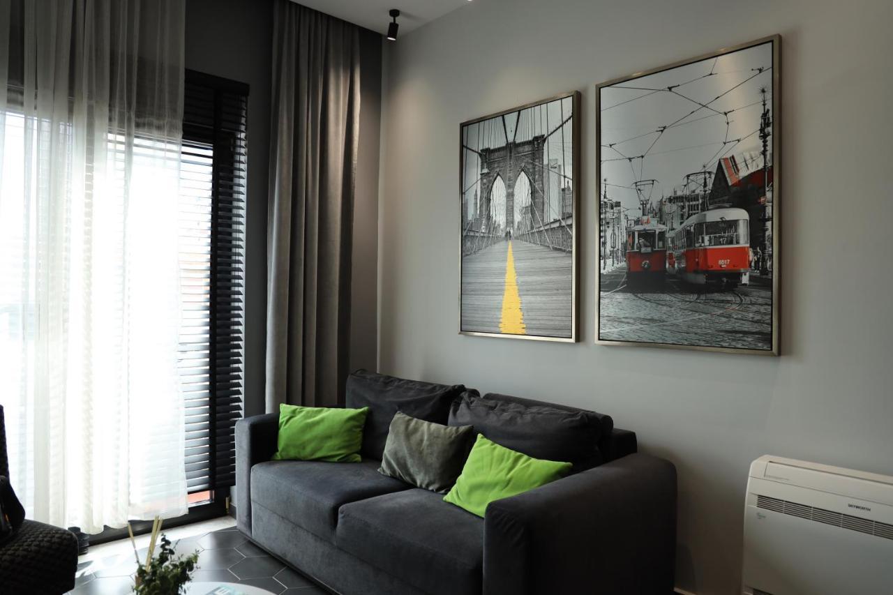 Urban Stay Tirana Deluxe Екстер'єр фото